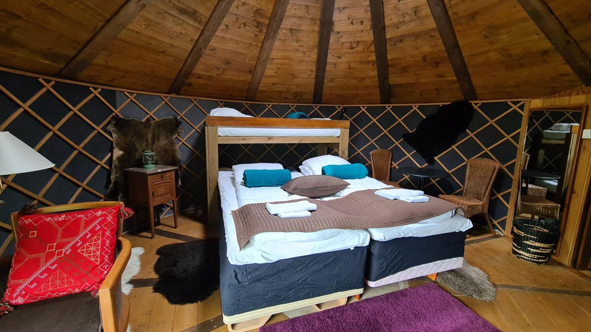 Hardanger Basecamp Hostel Osa Exterior photo