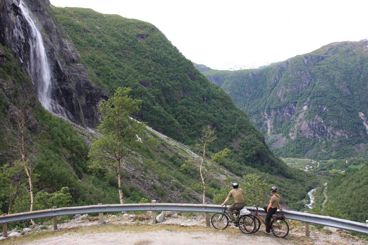 Hardanger Basecamp Hostel Osa Exterior photo